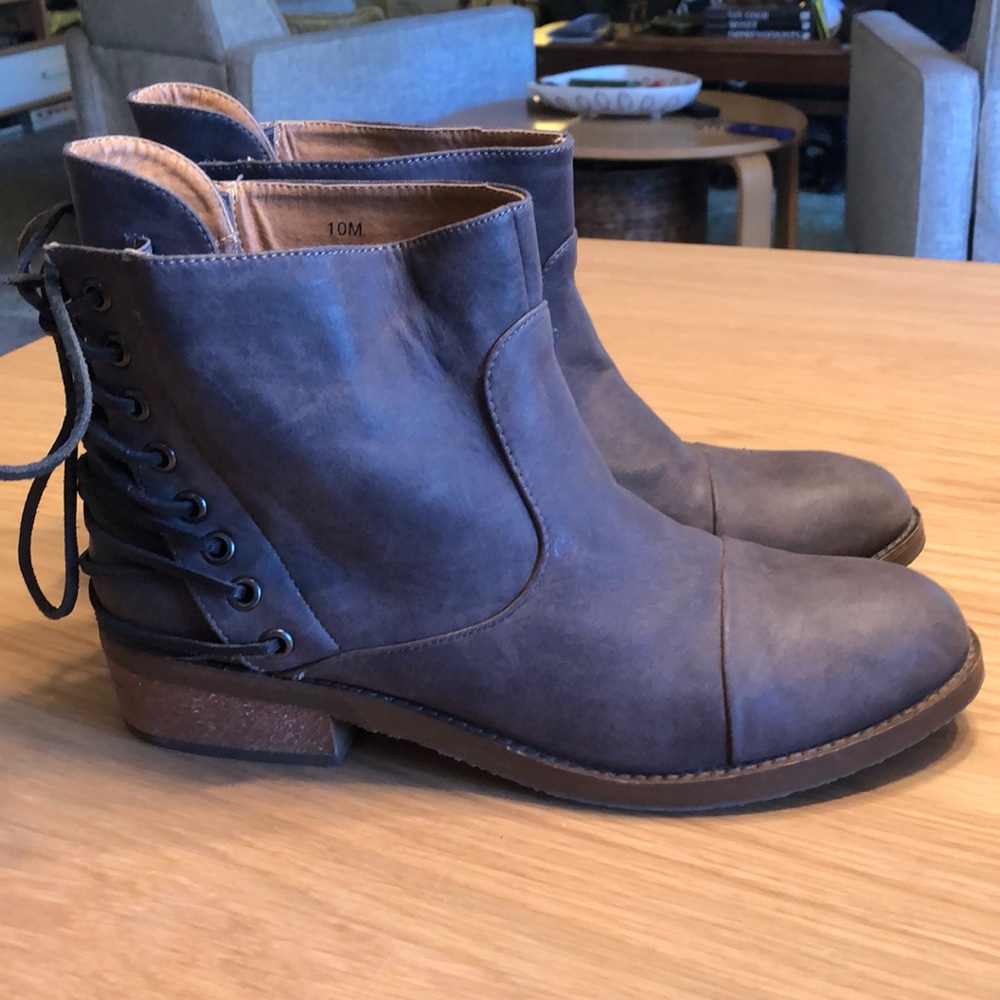 Coconuts Gray Booties! - image 3